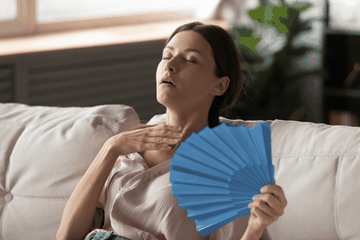 Badan Terasa Panas? Kenali Tanda-Tanda Awal Menopause Dini