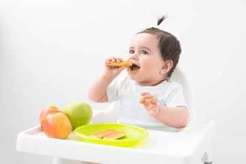 Peran Penting Camilan dalam Mendukung Tumbuh Kembang Si Kecil