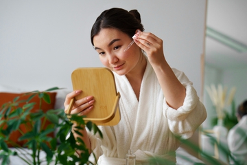 Apakah Niacinamide Aman untuk Ibu Hamil? Ini Jawabannya, Moms
