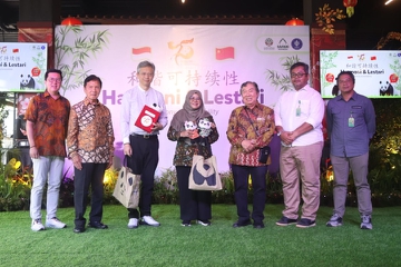 Keberhasilan Konservasi Panda di Taman Safari Indonesia Diapresiasi Duta Besar RRT