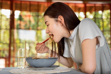 Apakah Ibu Hamil Boleh Makan Mi Instan? Ini Penjelasannya, Moms