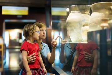 7 Museum Penuh Sejarah yang Bisa Moms Kunjungi Bersama Keluarga