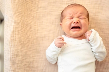 Waspada, Ini 8 Ciri Gumoh yang Berbahaya pada Bayi