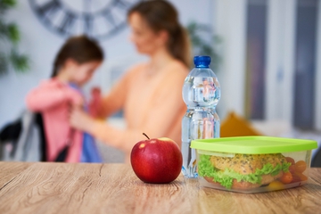 Rekomendasi Lunch Box Menarik buat Bekal Anak