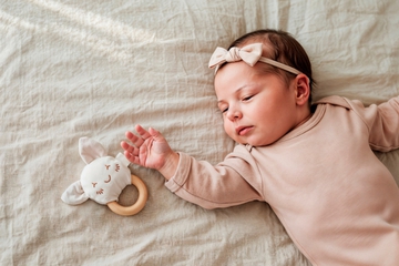 100+ Nama Anak Perempuan Jawa Modern dan Artinya