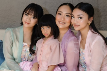 Beda Belasan Tahun, Ini 10 Artis yang Punya Anak dengan Jarak Usia Jauh
