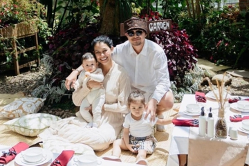 Potret Keluarga Bunga Jelitha dan Syamsir Alam