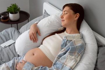 Ini Posisi Tidur Terbaik untuk Ibu Hamil Trimester Ketiga