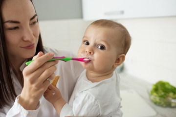 Cara Praktis Siapkan MPASI Bernutrisi Favorit Si Kecil