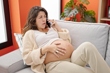 8 Ciri Kontraksi Asli dan Tanda Pembukaan yang Ibu Hamil Perlu Tahu