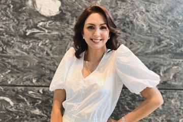 Deretan Celebrity Moms Indonesia yang Gila Bola