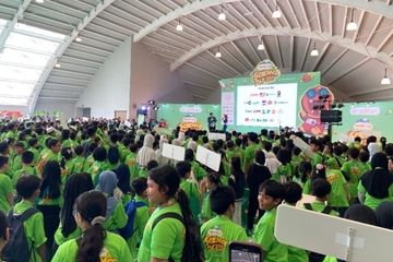 Mischka dan Devon Temani 810 Ilmuwan Cilik Jelajah Sains di Gramedia Science Day 2025 Jakarta