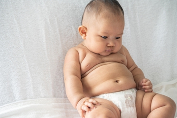 Tips Menurunkan Berat Badan Bayi yang Berlebihan