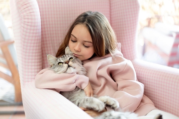 7 Penyakit dari Kucing yang Bisa Menular pada Anak-Anak