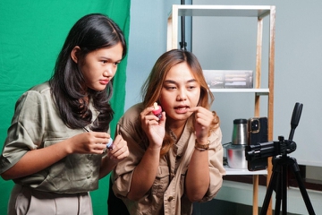 5 Tips Live Shopping agar Jualan Anda Laris Manis