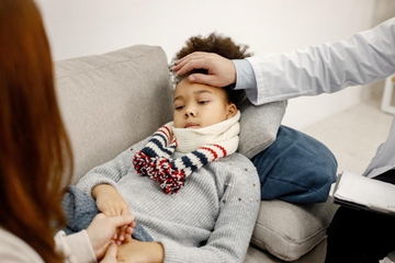 Cara Mengobati Flu Singapura pada Anak secara Alami dan Aman