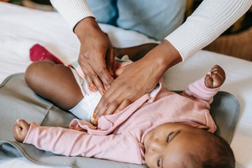 Ini Manfaat Pijat Bayi, Tak Hanya untuk Bayi, Tapi Juga untuk Moms