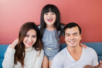 7 Sifat yang Biasanya Dimiliki Anak Tunggal Perempuan