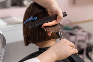Apakah Ibu Hamil Boleh Potong Rambut? Ini Faktanya, Moms