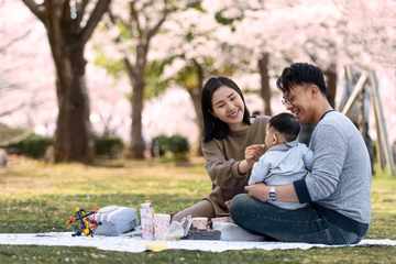 Yuk, Piknik Nyaman Sambil Healing di Taman Sekitaran Jakarta, Moms!