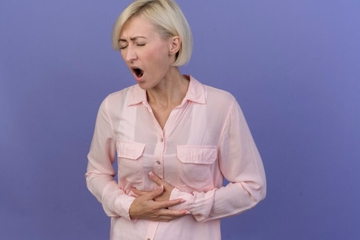 Kram Perut saat Menopause: Penyebab dan Cara Mengatasinya
