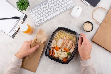 5 Menu Bekal Makan Siang Sederhana untuk Suami, Coba Buat Yuk, Moms!