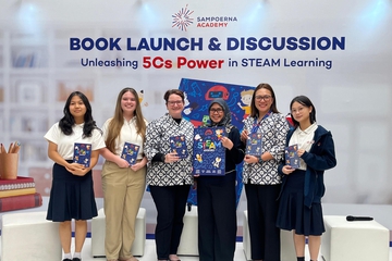 Sampoerna Academy Kenalkan Pendidikan STEAM Lewat Buku Karya 5 Siswa Berbakatnya