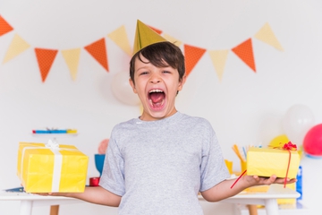 50 Ucapan Ulang Tahun untuk Anak Laki-Laki yang Menyentuh Hati