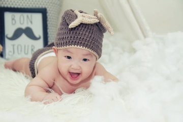 Begini Perkembangan Bayi 3 Bulan, dari Fisik hingga Motorik