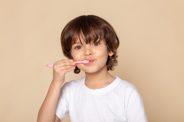 Rekomendasi Pasta Gigi Anak yang Mengandung Fluoride