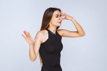 7 Tips Ampuh untuk Atasi Bau Badan Menyengat