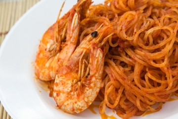 Hindari Makan Ini Saat Sahur & Berbuka Puasa