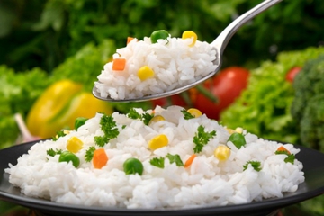 Rekomendasi Digital Rice Cooker Multifungsi Harga Terjangkau