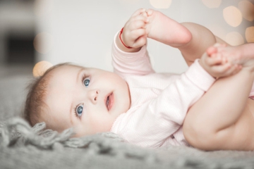 Inspirasi Nama Bayi Perempuan Bermakna Kasih Sayang