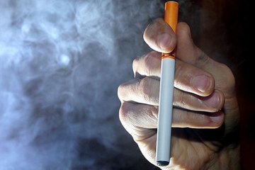 Rokok Elektrik Mengandung Racun Lebih Banyak!