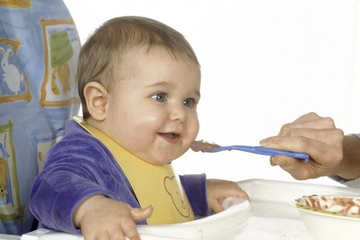 Makanan Si Kecil Bersisa? Buang atau Simpan?