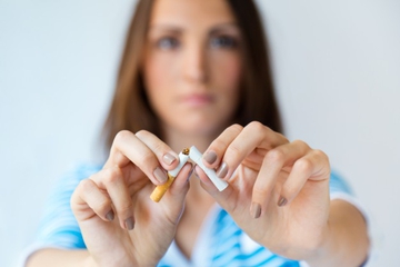 5 Fakta Efek Negatif Rokok Terhadap Ibu Hamil dan Janin