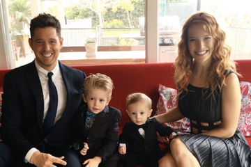 Putra Pertama Michael Buble Pulih dari Kanker
