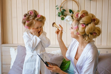 Saat Balita Mengenal Makeup, Lakukan Tips Ini Moms
