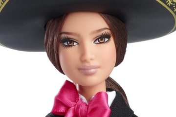 Arriba! Barbie Meksiko, Teman Baru Si Kecil