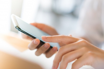 Jangan Lupa Registrasi Kartu SIM ya, Moms! Ini Caranya