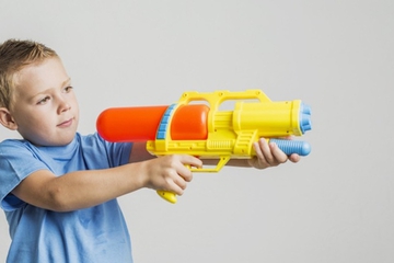 Anak Terobsesi Mainan Pistol, Orang Tua Harus Apa?