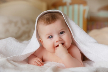 8 Rekomendasi Baby Cologne yang Wanginya Tahan Lama