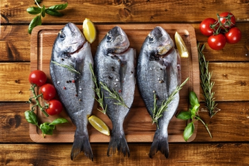 10 Ikan Lokal yang Punya Nilai Gizi Tinggi untuk MPASI