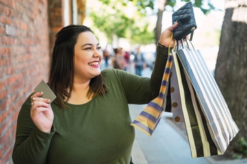 Penuh Gaya! Intip 7 Rekomendasi Akun Pakaian Plus Size