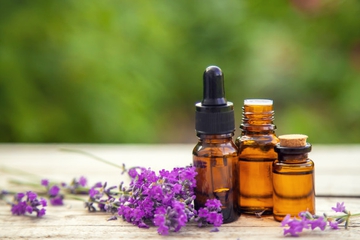 7 Jenis Minyak Pijat yang Sesuai untuk Jenis Kulit Bayi