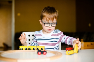 Mengenali Tanda-Tanda Autisme pada Balita Sejak Dini