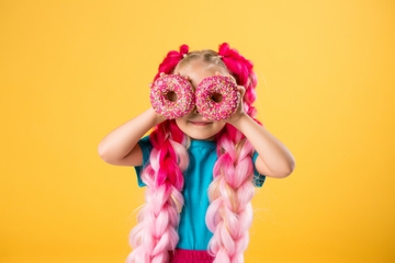 Anak Bisa Kecanduan Gula! Kenali 5 Tandanya, Moms