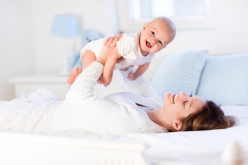 Tips Menjaga Bayi agar Tidak Tertular Virus Corona