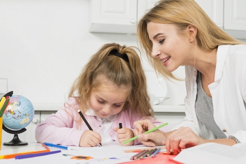 Dos dan Don'ts dalam Memuji Anak